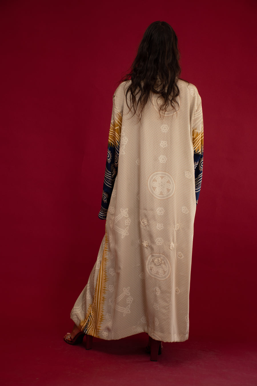 Sari for Change: The Dunes Kimono