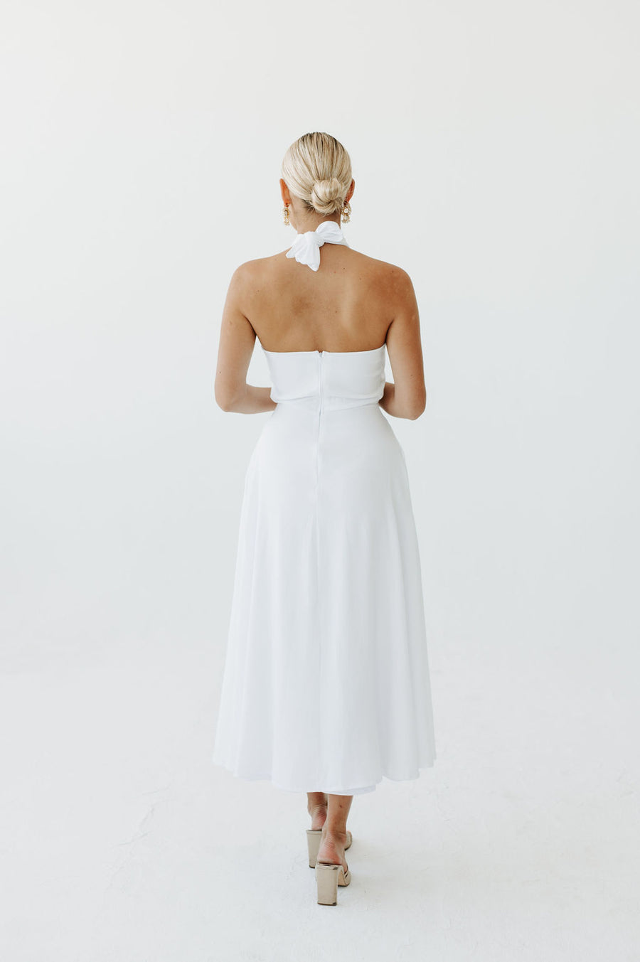 Cfisticated Dress Rental : The White Halterneck Dress