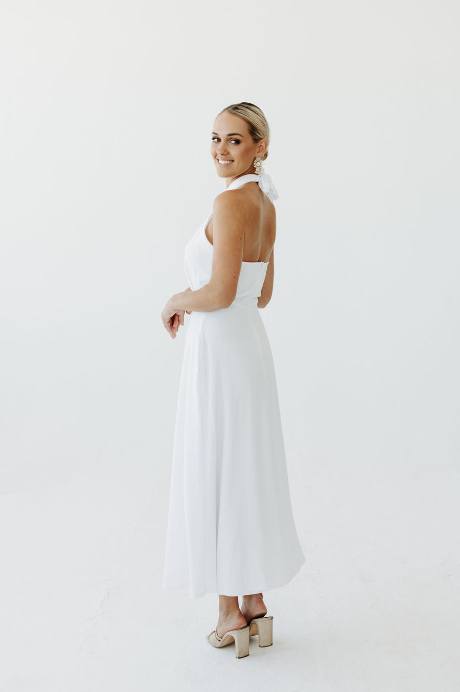 Cfisticated : The White Halterneck Dress