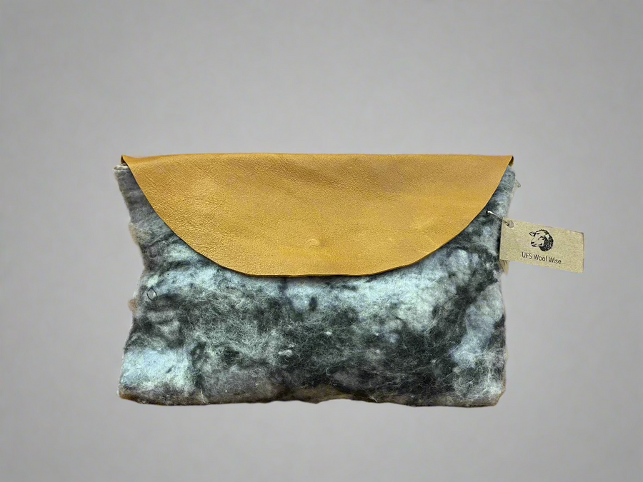 Wool Wise: Clutch Bag