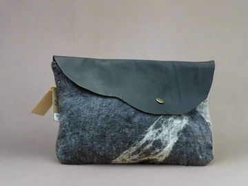 Wool Wise: Clutch Bag