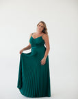 Cfisticated : The Emerald Pleated Dress