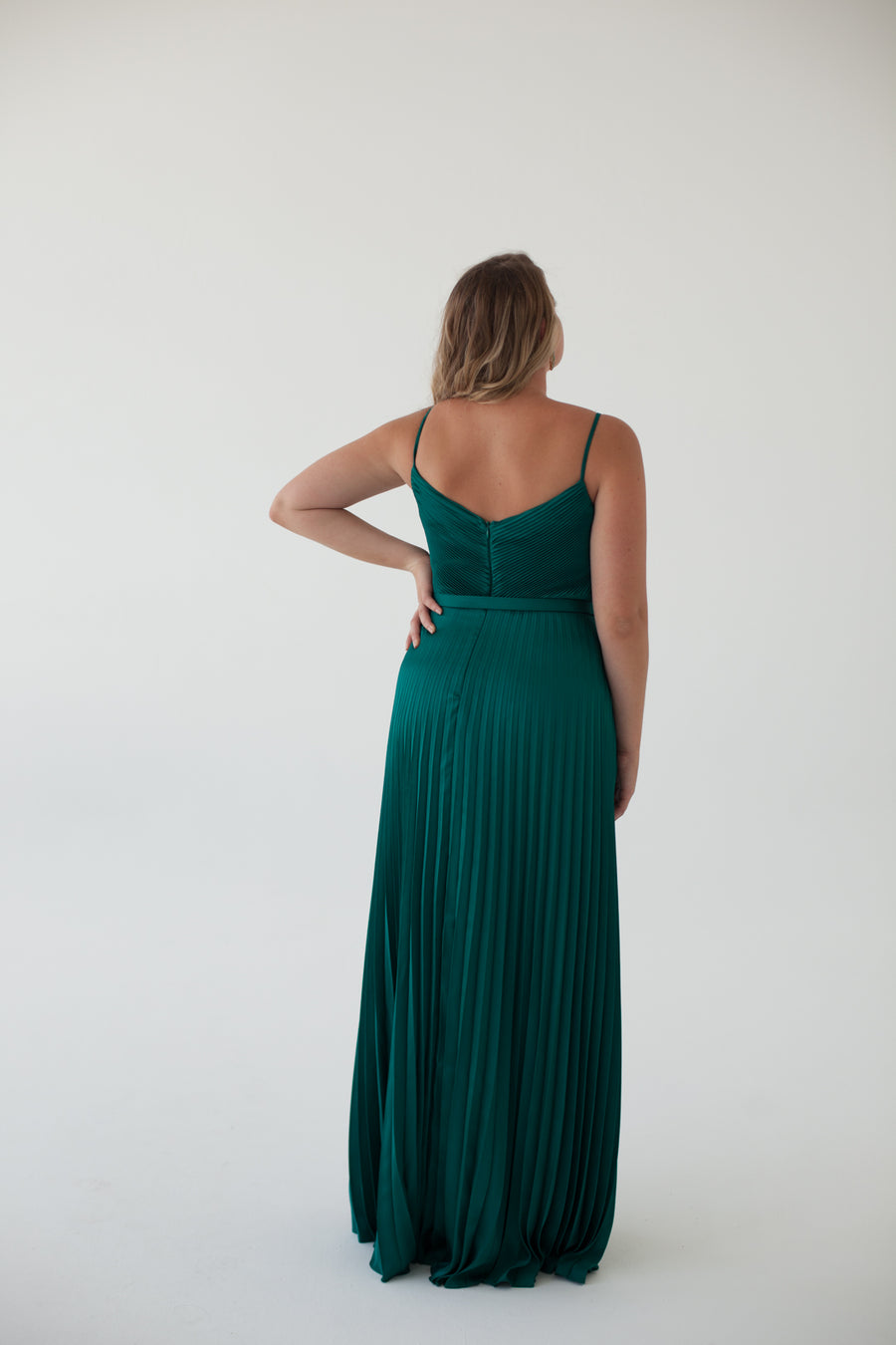 Cfisticated : The Emerald Pleated Dress