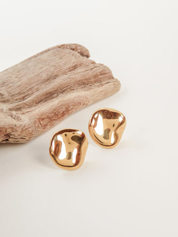 Nina Bosch: Petal Earrings - Gold