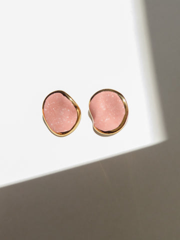 Nina Bosch: Petal Earrings - Pink