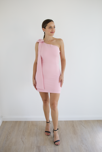 Cfisticated Dress Rental : The Holly Dress