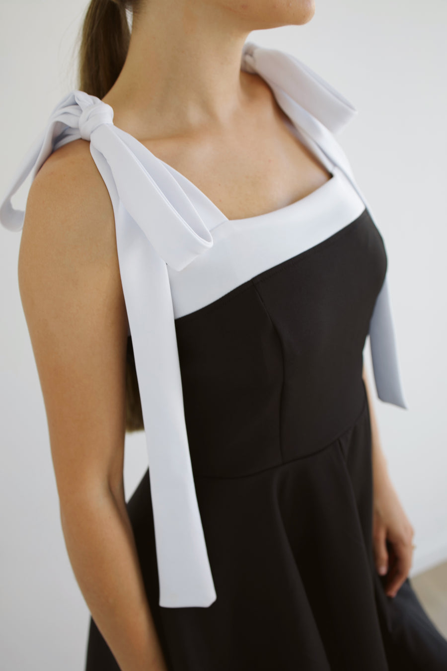 Cfisticated : The Black and White Alanah Dress